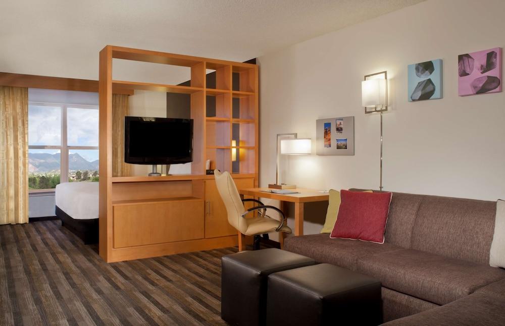 Hyatt House - University Village Colorado Springs Buitenkant foto