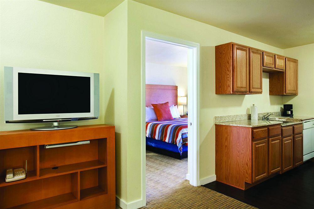 Hyatt House - University Village Colorado Springs Kamer foto